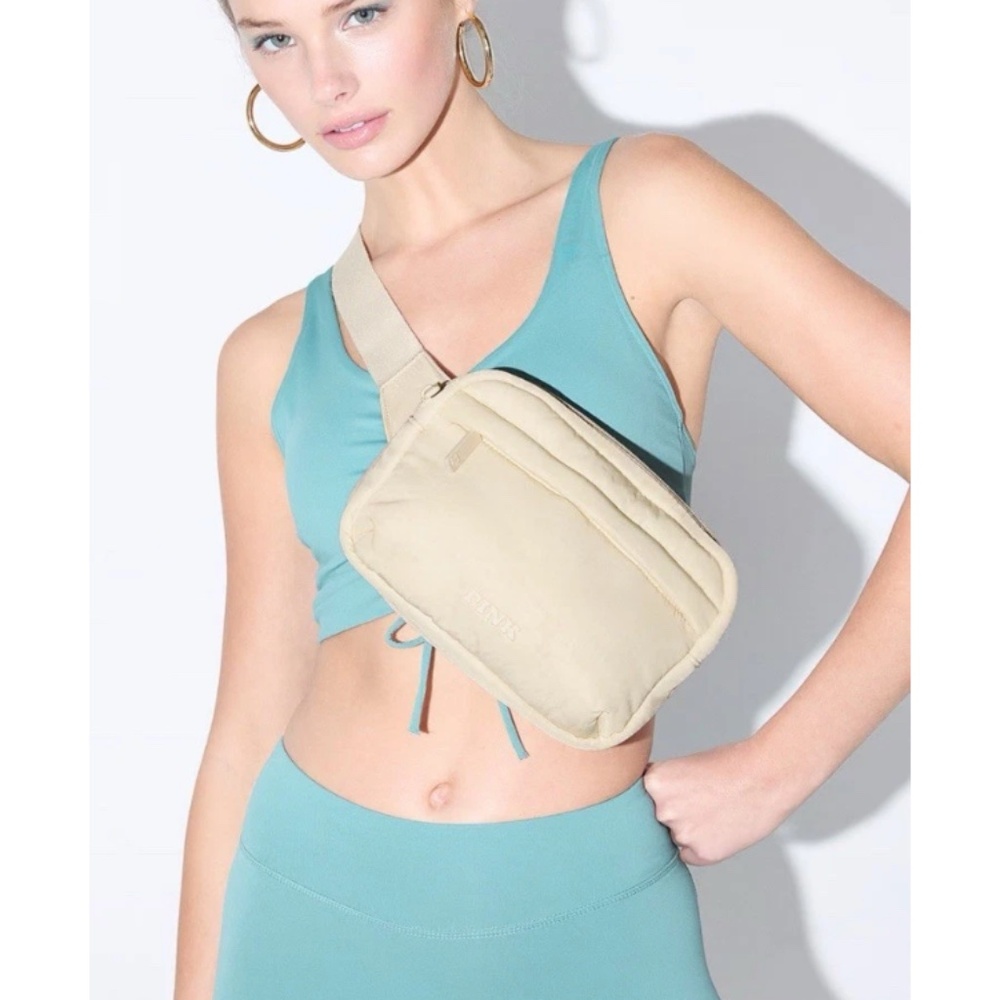 Victoria Secret Pink Belt Bag